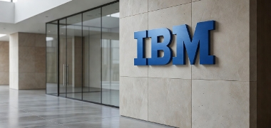 IBM lança Lightwell e atualiza IBM Bob com foco em confiança e desenvolvimento de IA