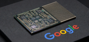 Google Cloud apresenta os novos chips TPU v8 para quem precisa de performance extrema em redes neurais