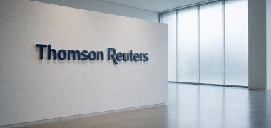 Thomson Reuters lança modelo próprio de IA treinado com dados jurídicos e tributários